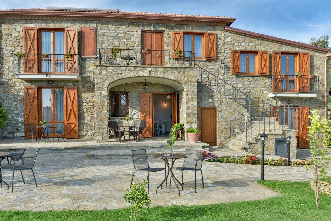 Casa Amigdala Bed & Breakfast กัสเตลลาบาเต ภายนอก รูปภาพ